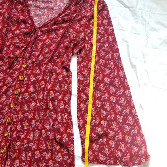 AMERICAN RAG CIE Juniors Floral Printed Bell Sleeve Mini Dress - Size Large - Picture 14 of 16